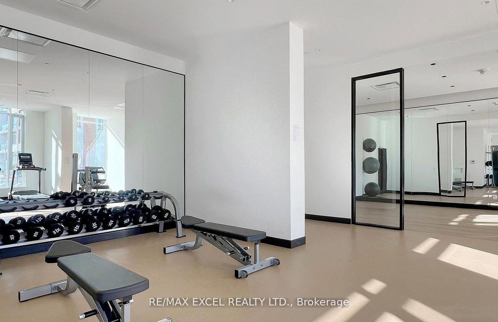 6 David Eyer Road E, Unit 407 - Photo 28