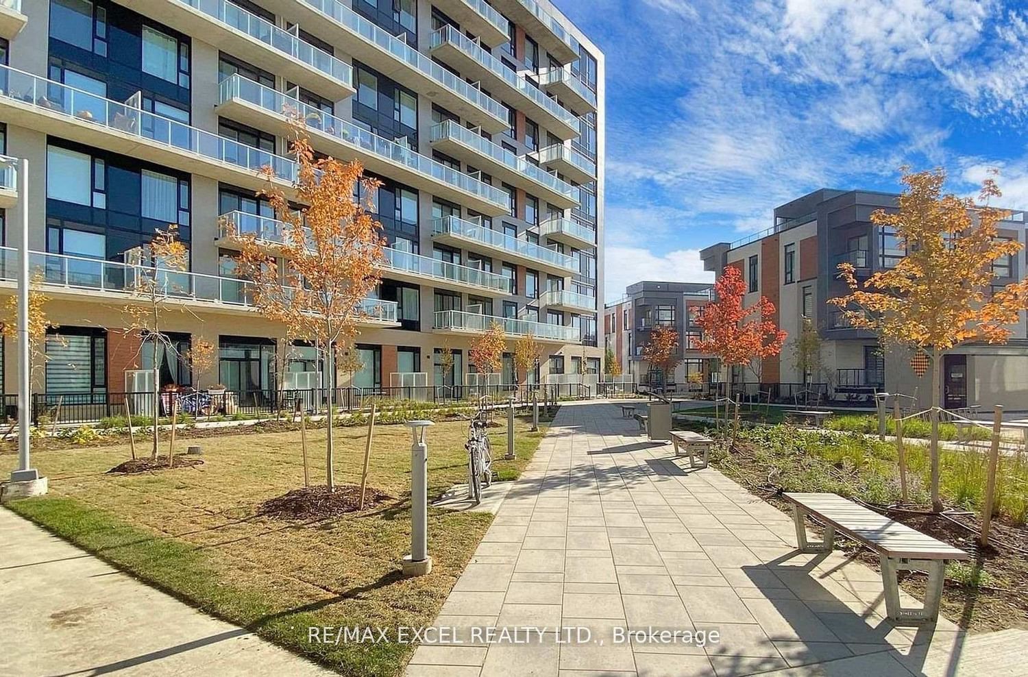 6 David Eyer Road E, Unit 407 - Photo 31