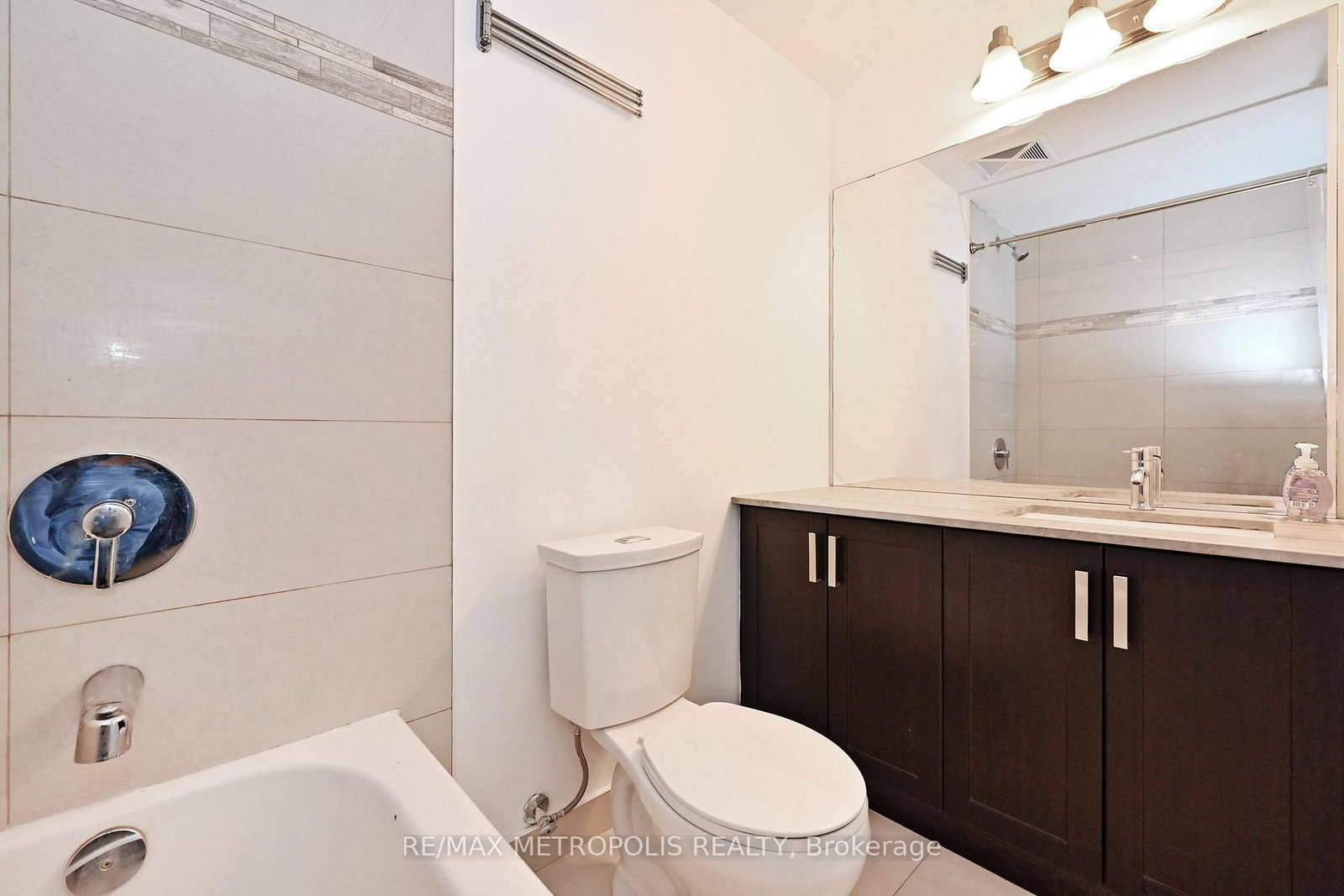 11611 Yonge Street, Unit 809 - Photo 29