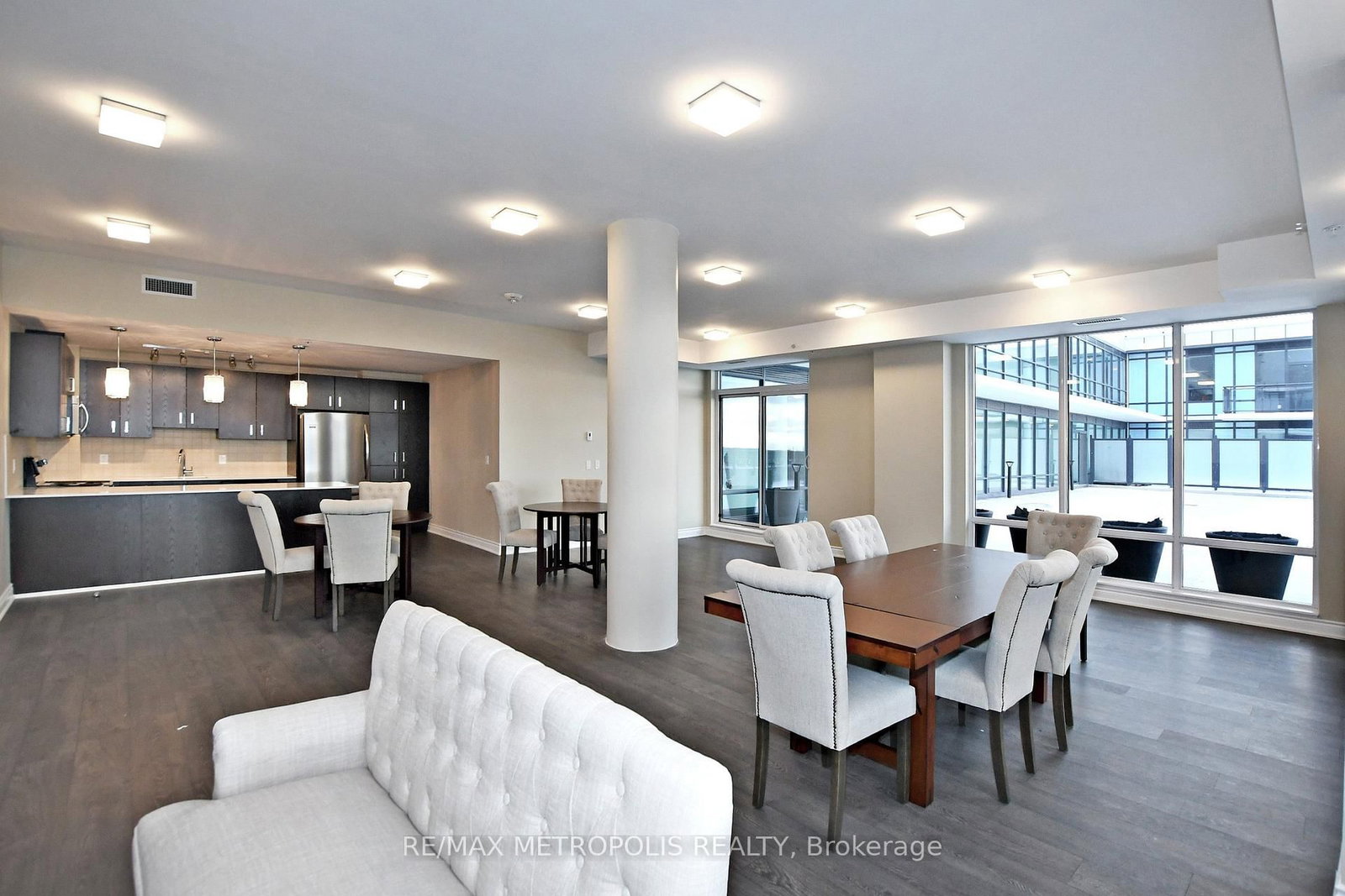 11611 Yonge Street, Unit 809 - Photo 40
