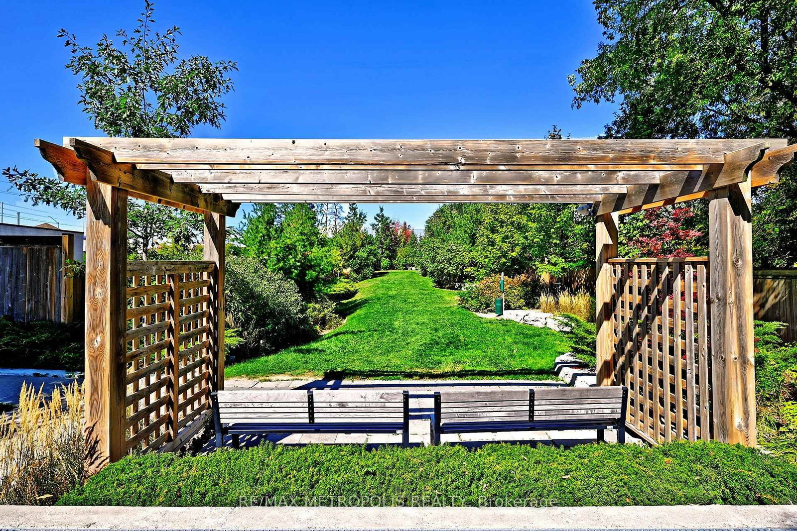 11611 Yonge Street, Unit 809 - Photo 42