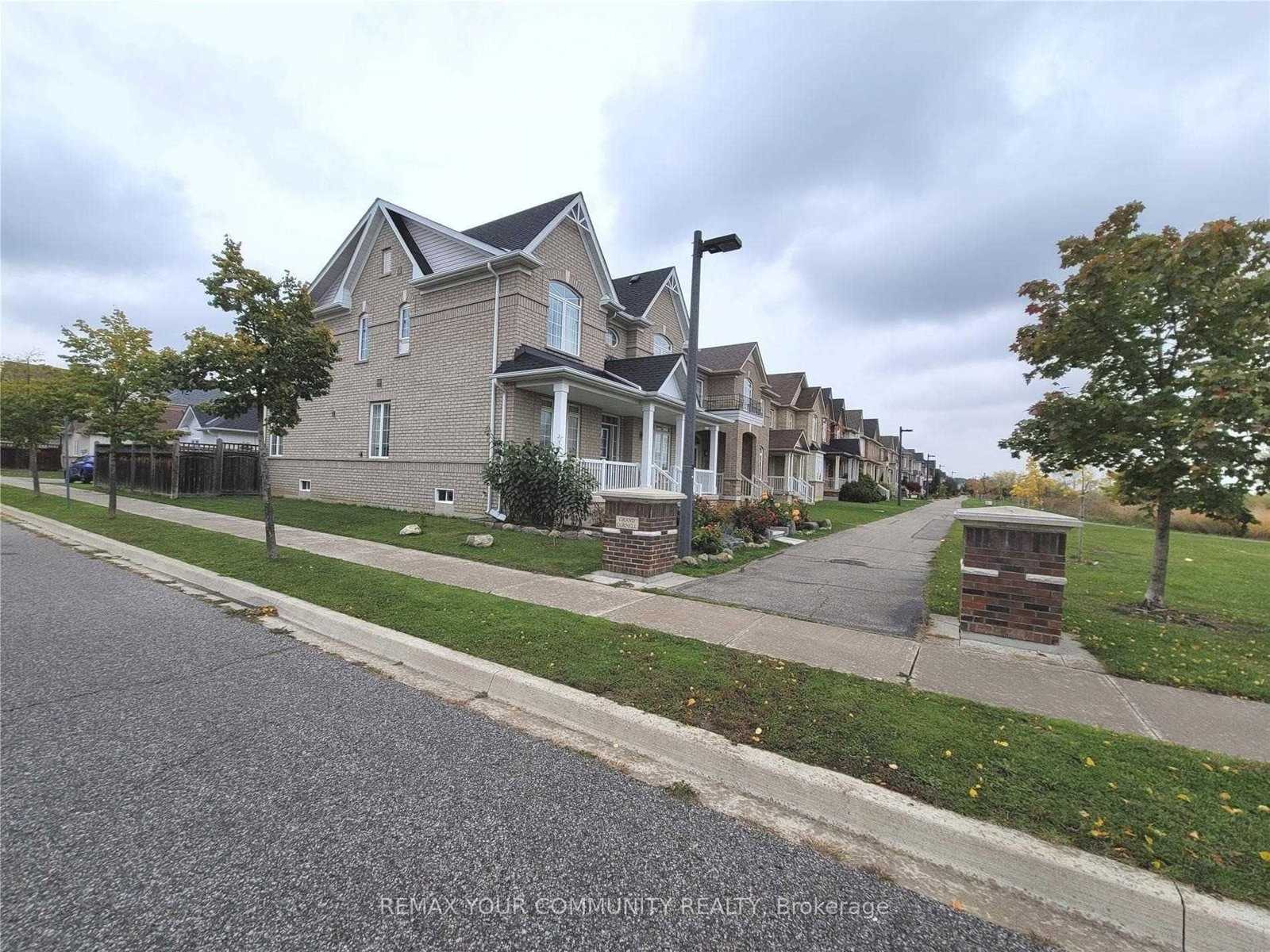 Detached House for lease at 5 Bellcroft Lane, Markham, Ontario, L6B 0N7 - Cornell - MLS: N13006976
