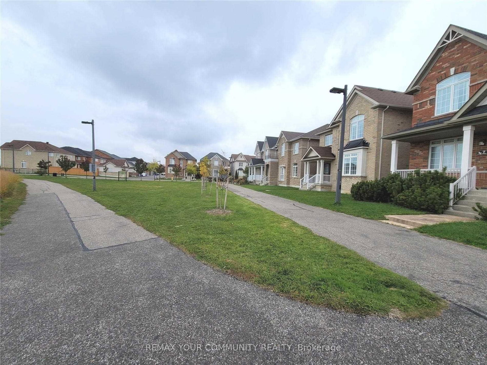 Detached House for lease at 5 Bellcroft Lane, Markham, Ontario, L6B 0N7 - Cornell - MLS: N13006976