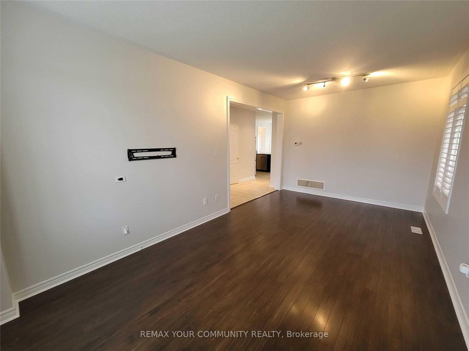 Detached House for lease at 5 Bellcroft Lane, Markham, Ontario, L6B 0N7 - Cornell - MLS: N13006976