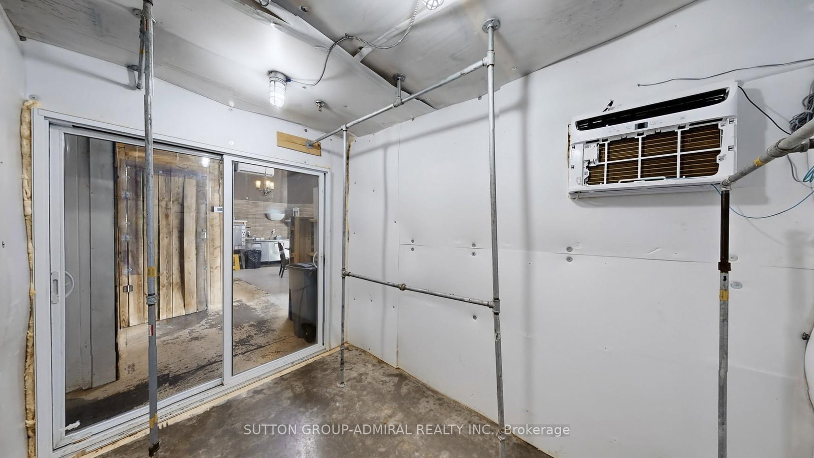 9001 Dufferin Street, Unit A-4 - Photo 37