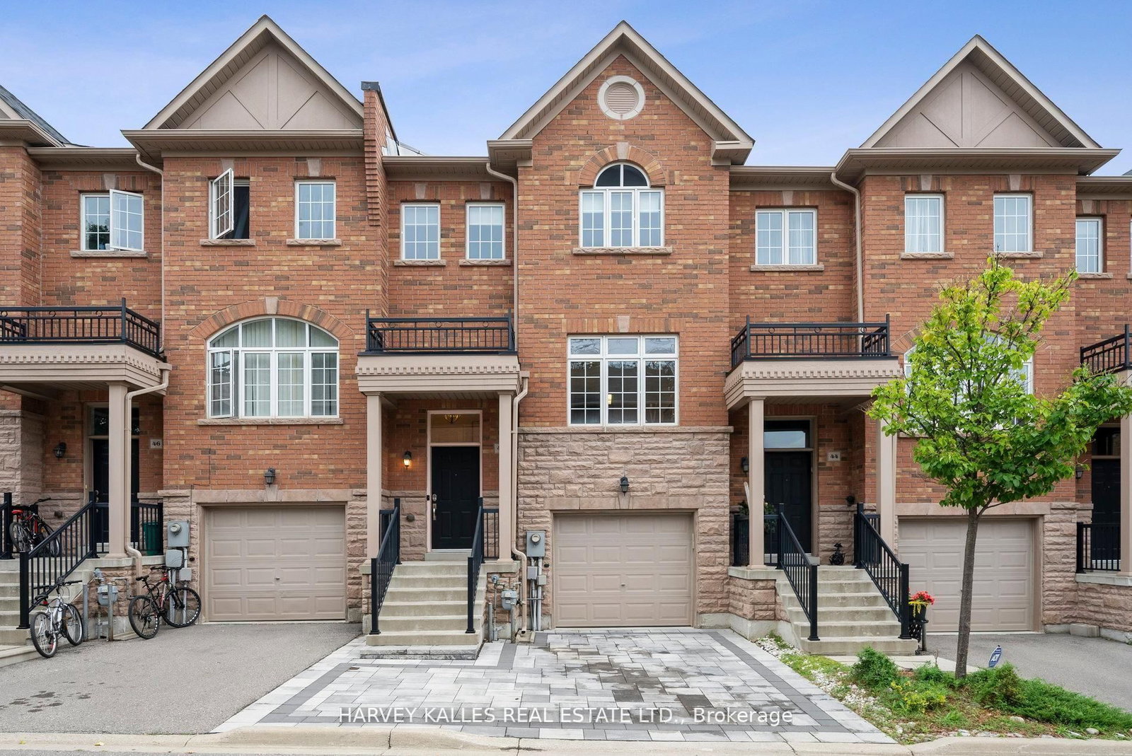 Townhouse for sale at 45-8777 Dufferin Street, Vaughan, Ontario, L4J 8W3 - Patterson - MLS: N13007136