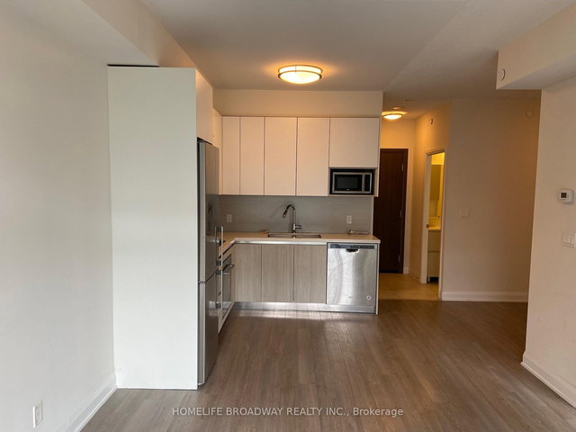 531 - 15 Water Walk Drive