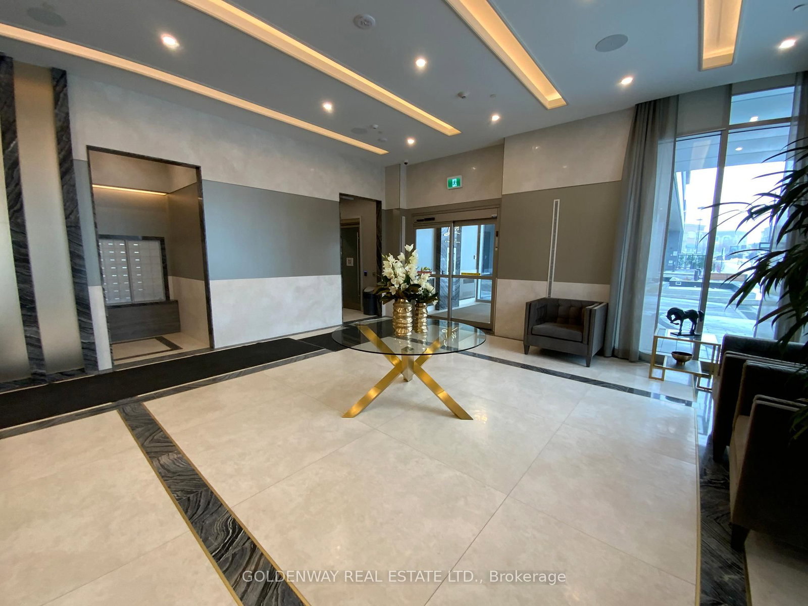 10 Gatineau Drive, Unit 707 - Photo 20