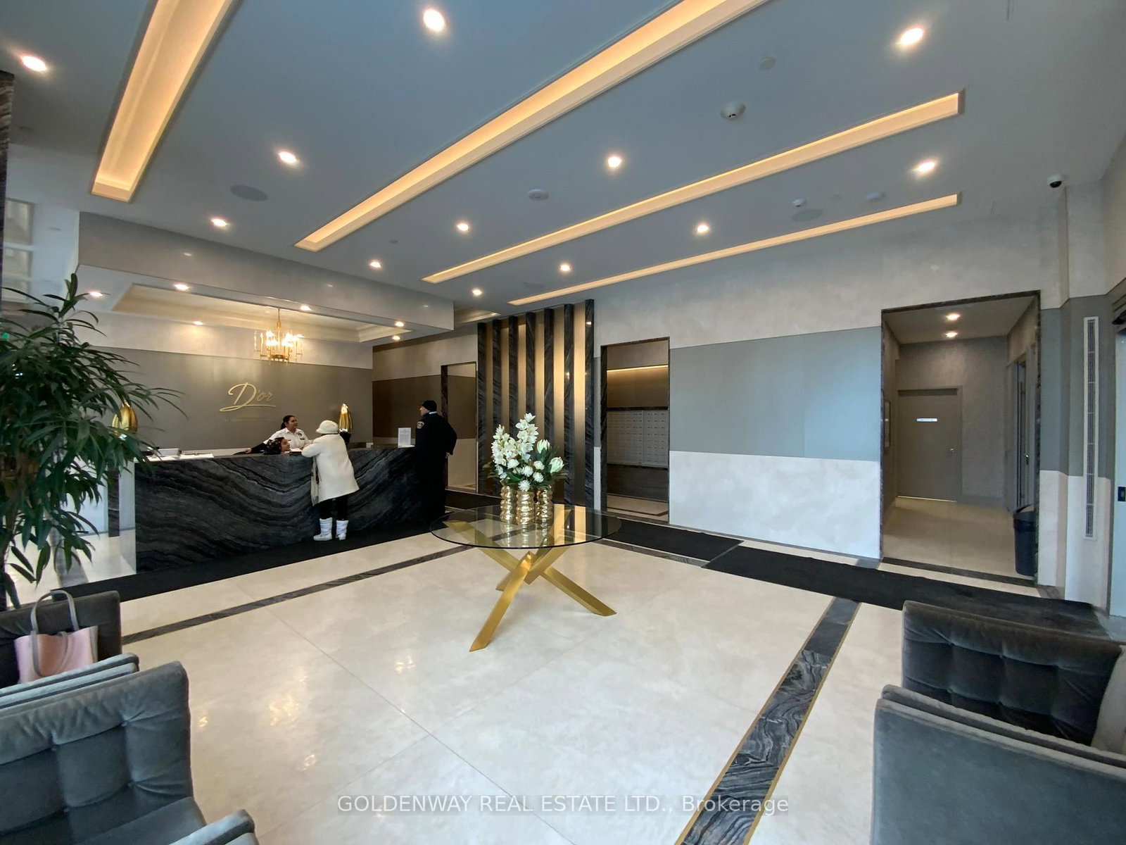 10 Gatineau Drive, Unit 707 - Photo 21