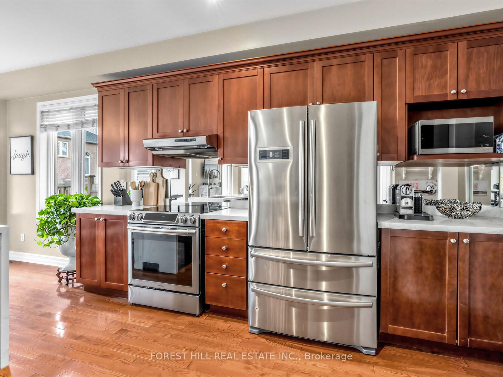 Detached House for sale at 65 Victoria Wood Avenue, Markham, Ontario, L6E 1K2 - Greensborough - MLS: N13007470