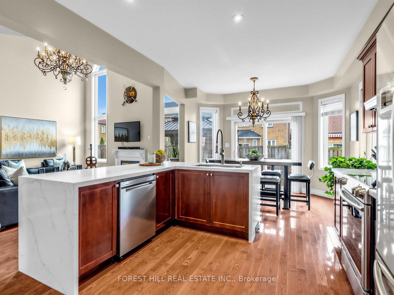 Detached House for sale at 65 Victoria Wood Avenue, Markham, Ontario, L6E 1K2 - Greensborough - MLS: N13007470