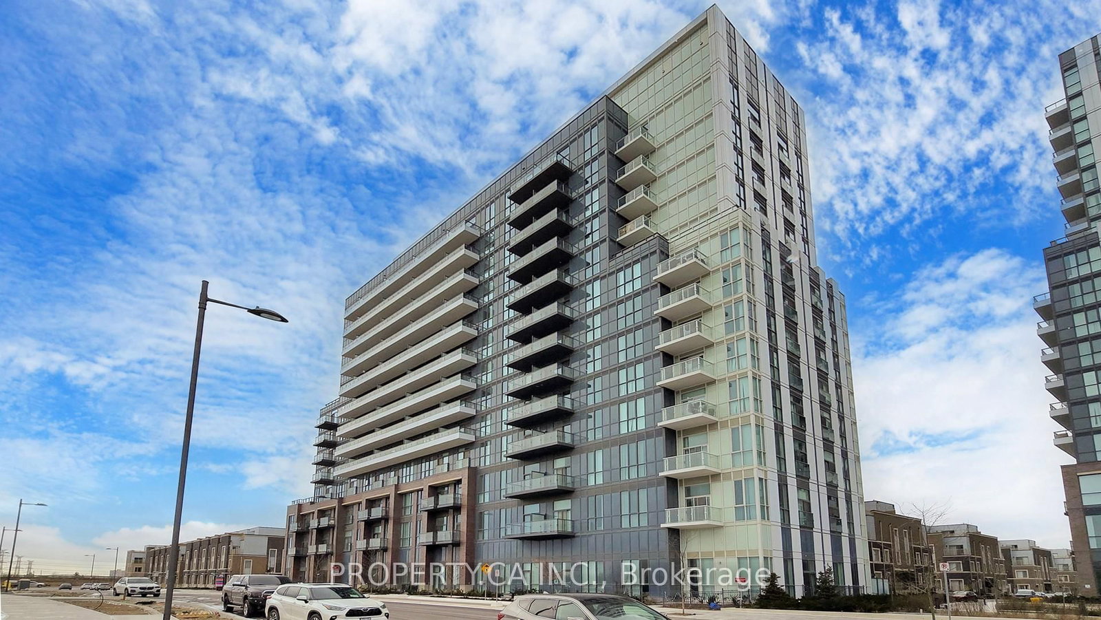 60 Honeycrisp Crescent, Unit 211 - Photo 17