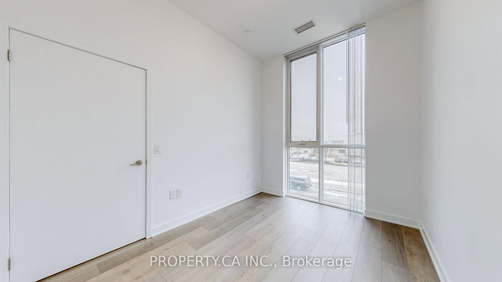 60 Honeycrisp Crescent, Unit 211 - Photo 7