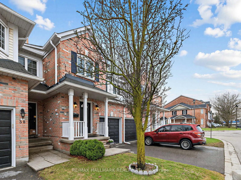 2B - 51 Northern Heights Dr, Richmond Hill, L4B 4C9 | Image 2