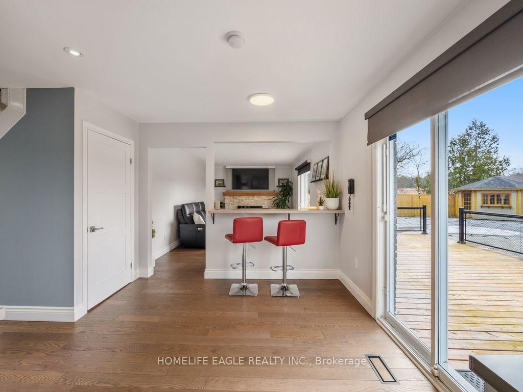 1592 Sideroad 15 - Photo 14