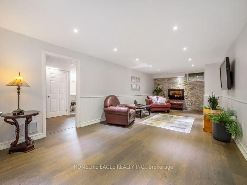 1592 Sideroad 15 - Photo 17