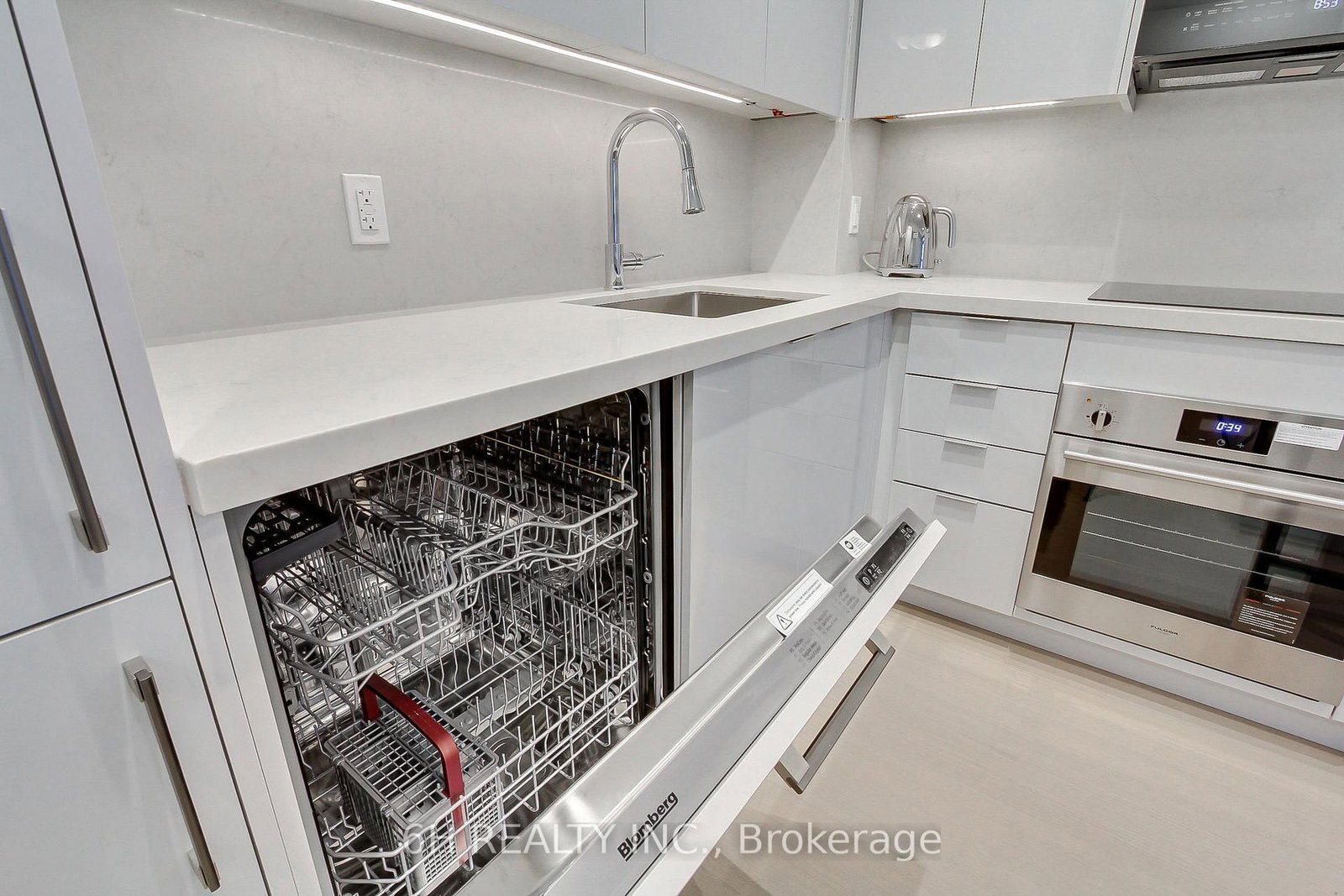 498 Caldari Road, Unit 2713 - Photo 10