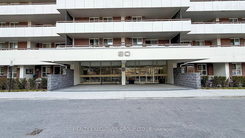 701 - 80 Inverlochy Blvd, Markham, L3T 4P3 | Image 3