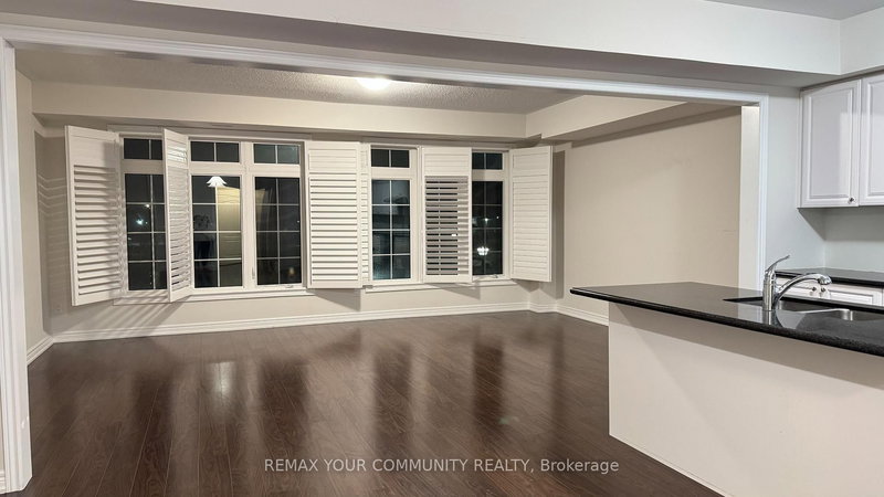 14 Presquile Lane, Markham, L6C 1N7 | Image 2