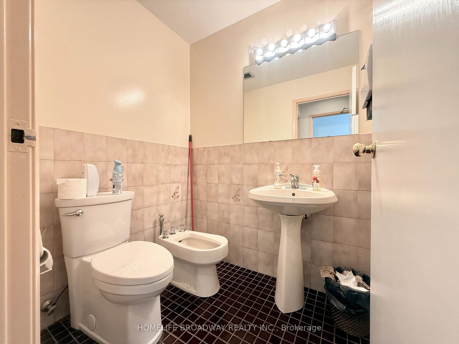 30 Wertheim Court, Unit 8 - Photo 26