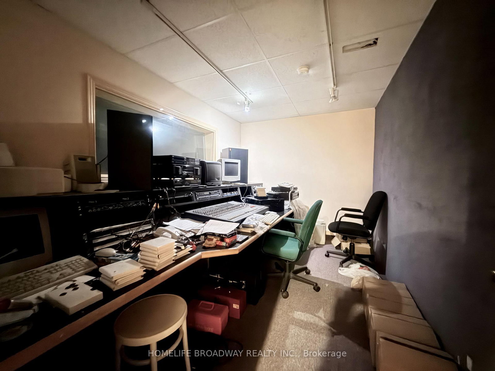 30 Wertheim Court, Unit 8 - Photo 30