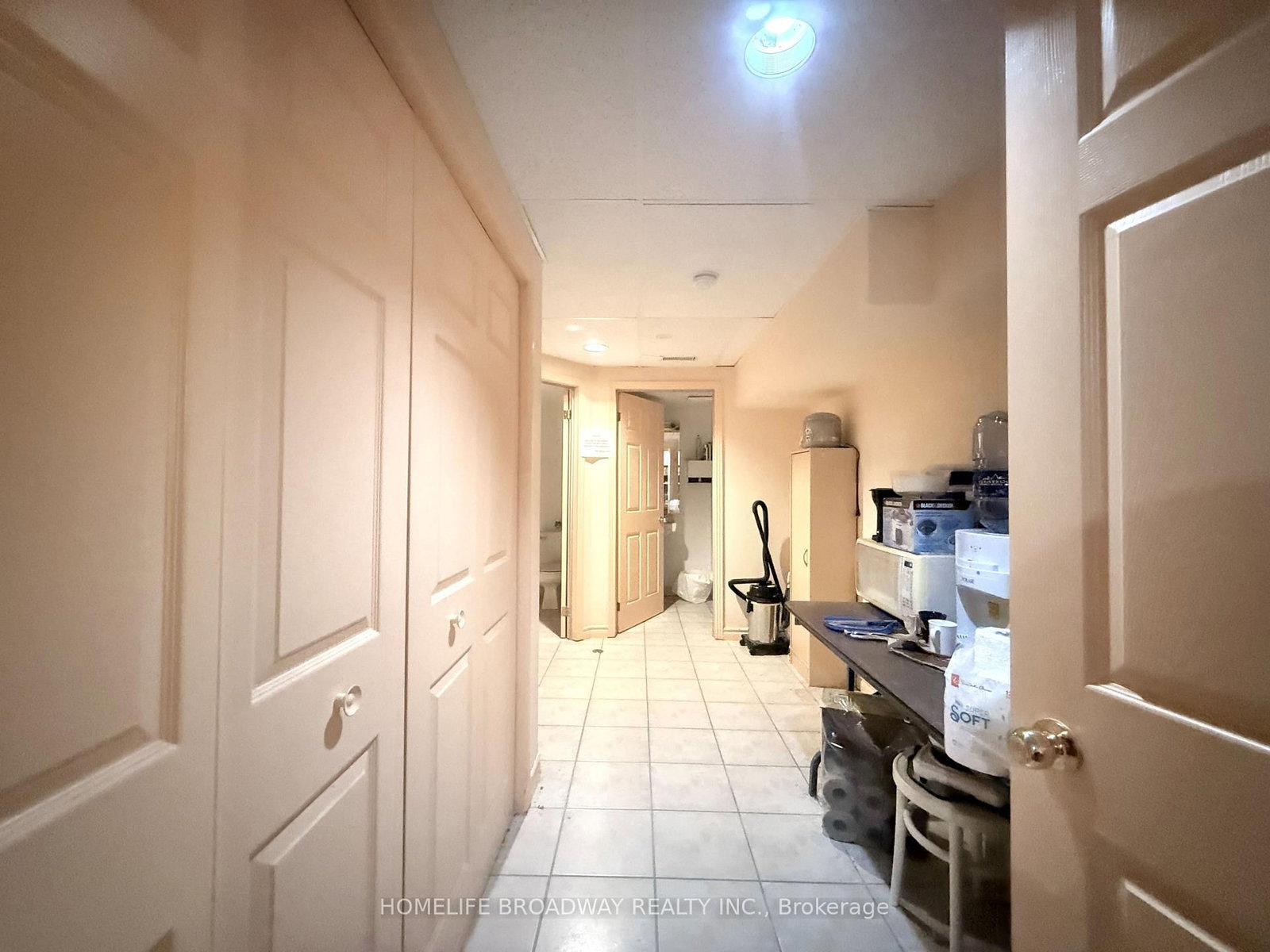 30 Wertheim Court, Unit 8 - Photo 35