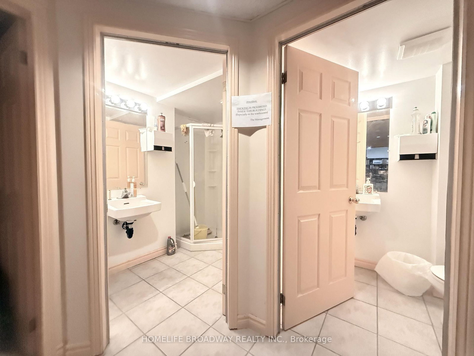 30 Wertheim Court, Unit 8 - Photo 36