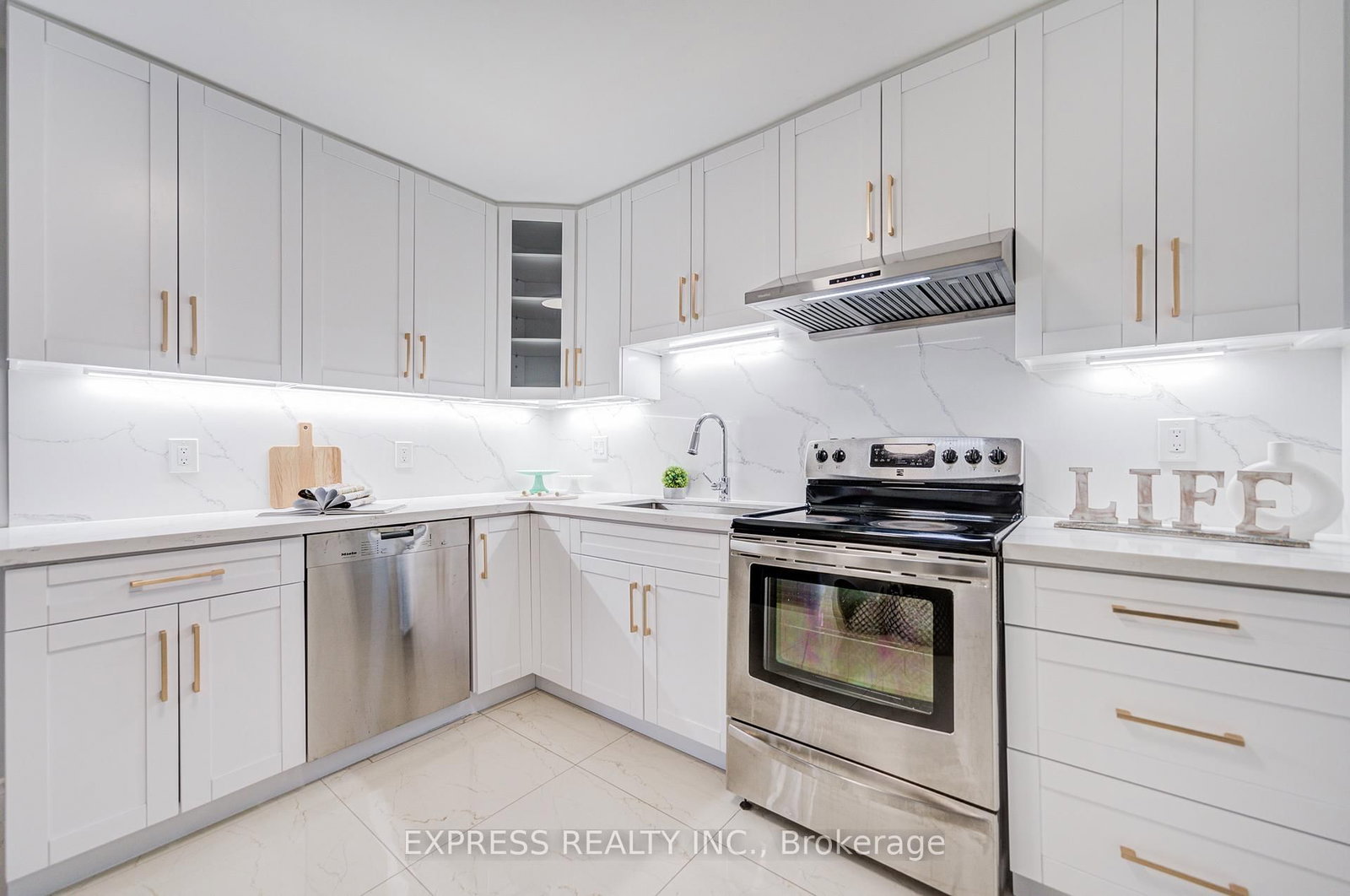 61 Trothen Circle - Photo 11