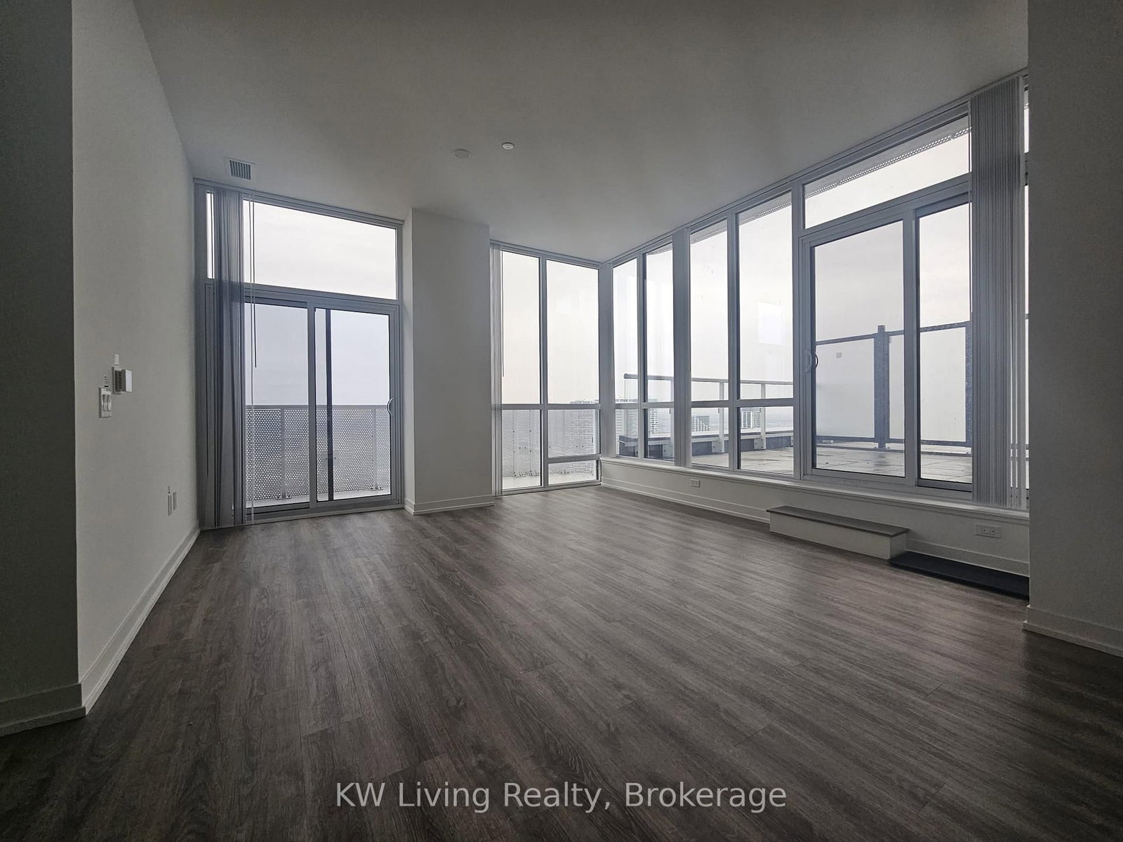 8 Interchange Way, Unit Ph103 - Photo 17