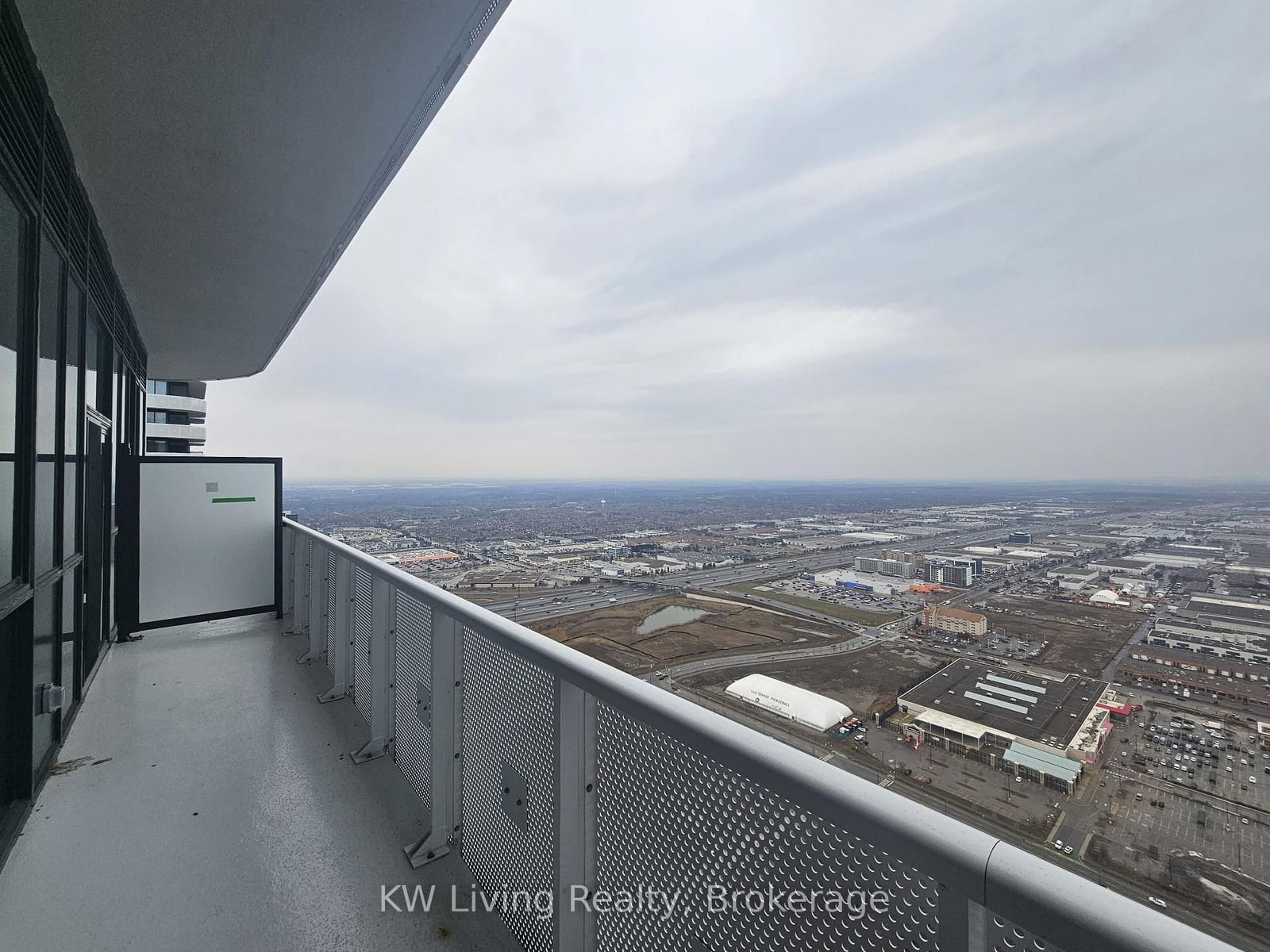 8 Interchange Way, Unit Ph103 - Photo 4