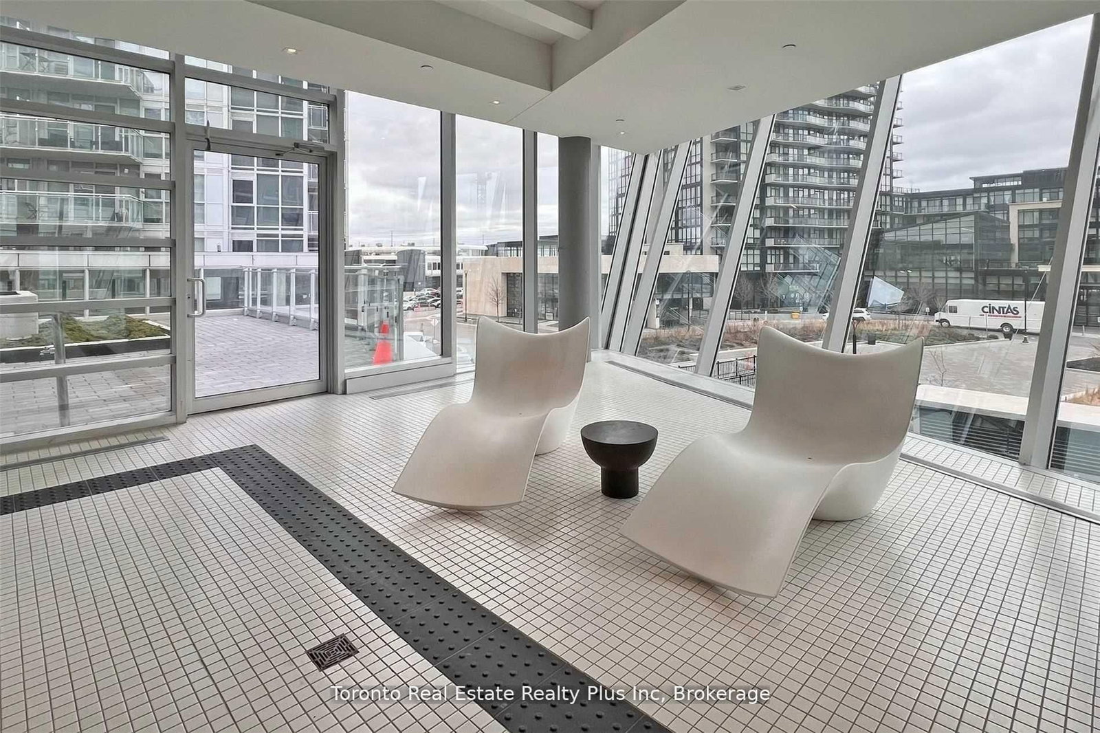 2908 Highway 7 Road W, Unit 2106 - Photo 36