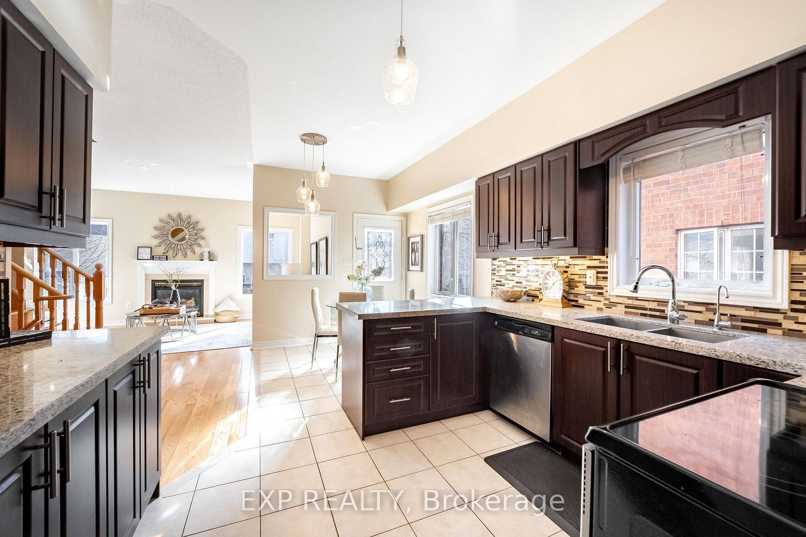 Detached House for sale at 73 Kimono Crescent, Richmond Hill, Ontario, L4S 2G1 - Rouge Woods - MLS: N13008422