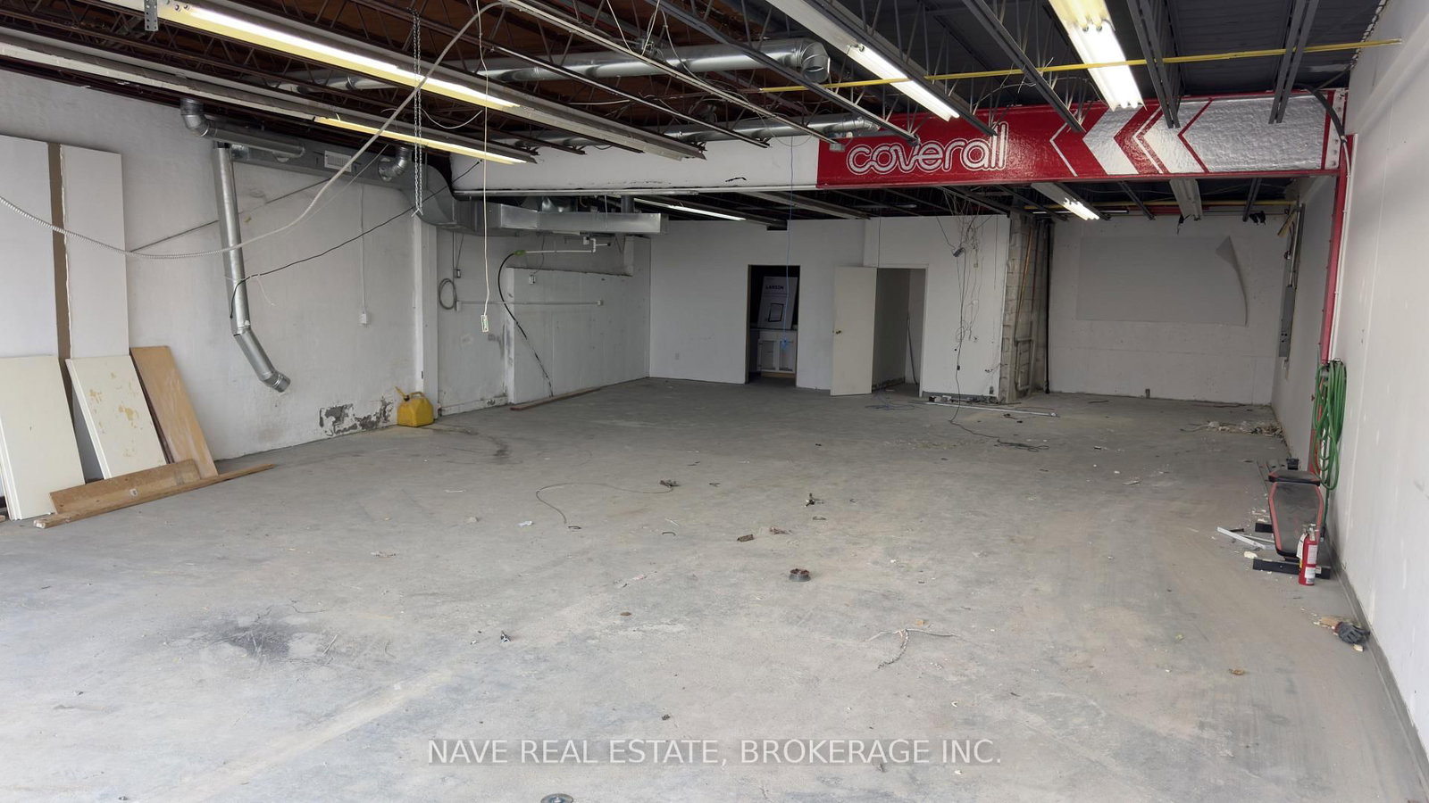 17335 Yonge Street, Unit 8 - Photo 5