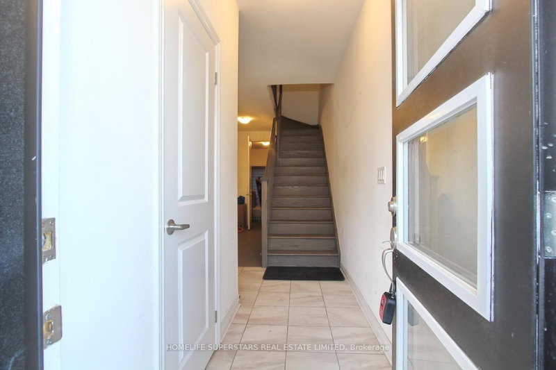 72 Wascana Rd, Vaughan, L4H 5G9 | Image 2