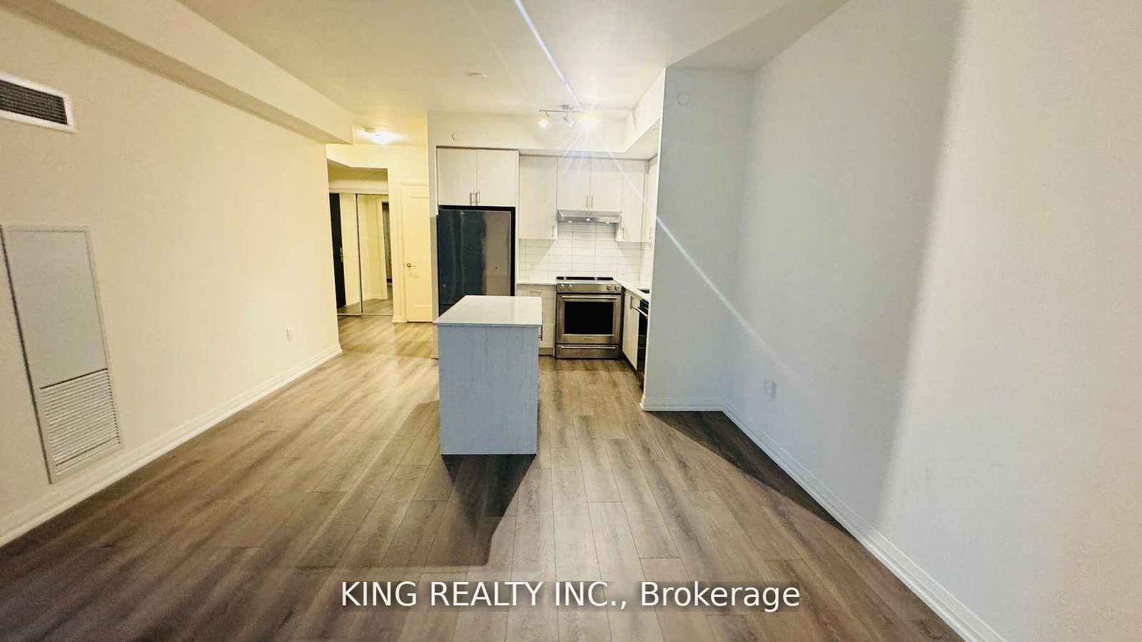 9000 Jane Street, Unit 420 - Photo 2