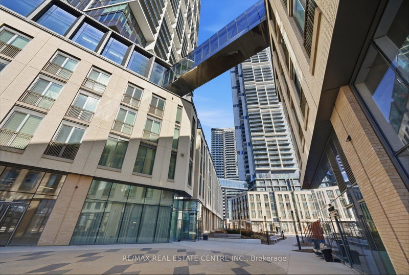 3603 - 1000 Portage Pkwy, Vaughan, L4K 0L1 | Image 3