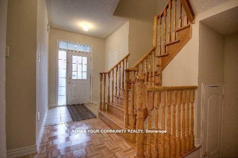 47 Gauguin Ave, Vaughan, L4J 9J7 | Image 2