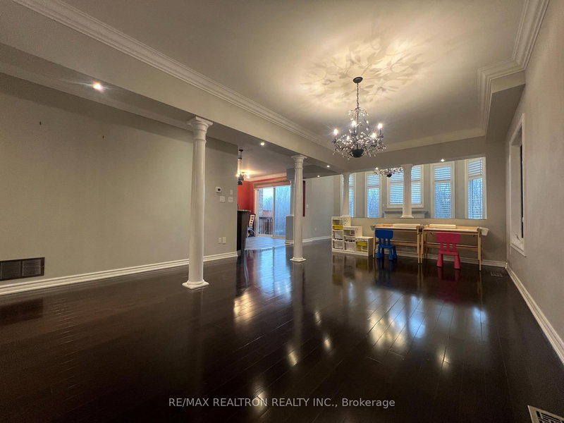 home for lease on 100 Colesbrook Road