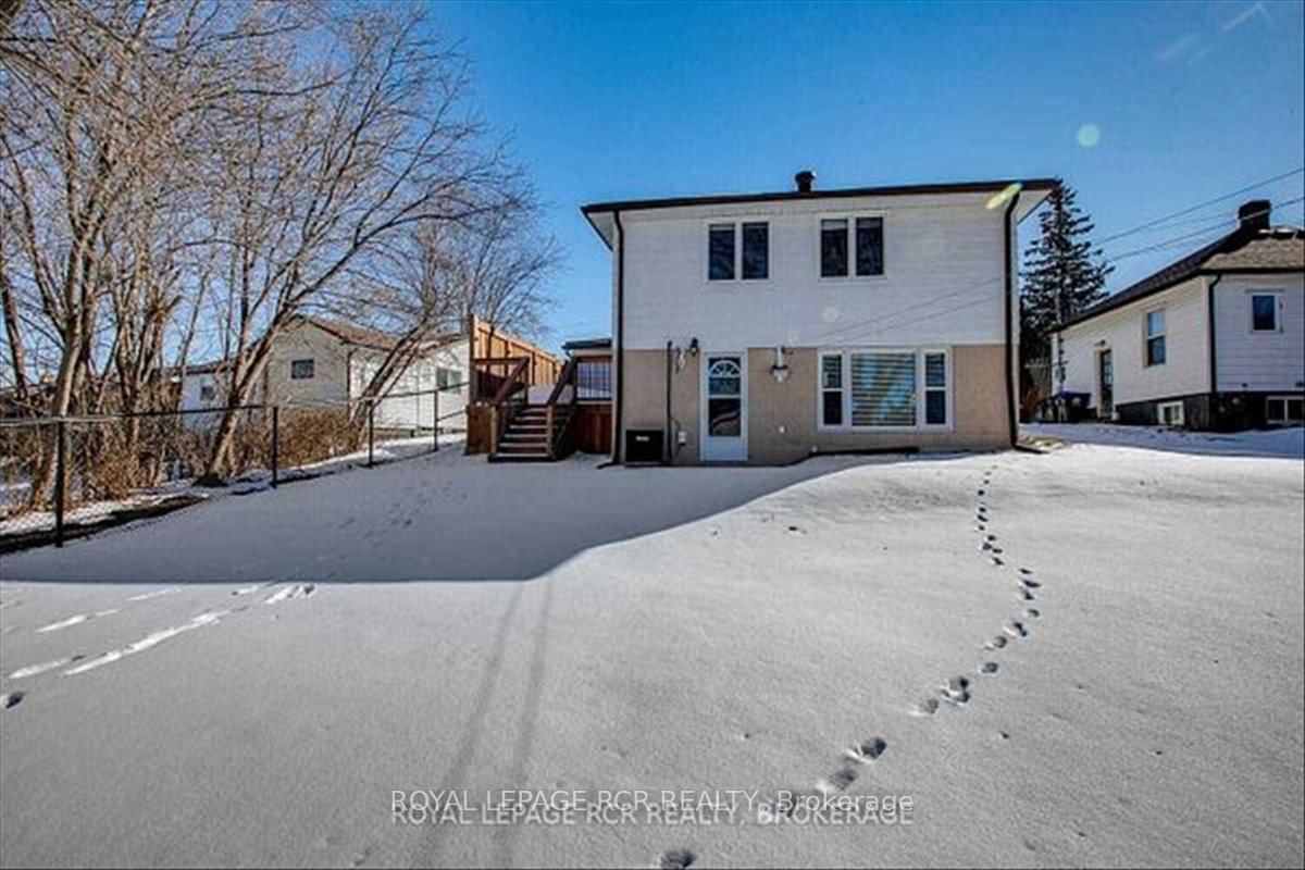 254 Simcoe Road • Bradford West Gwillimbury, ON photo 17