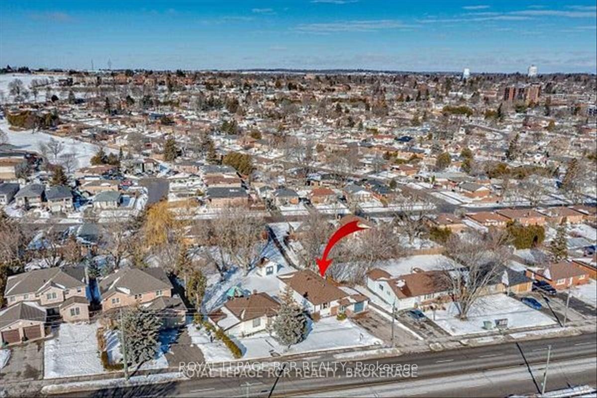 254 Simcoe Road • Bradford West Gwillimbury, ON photo 21