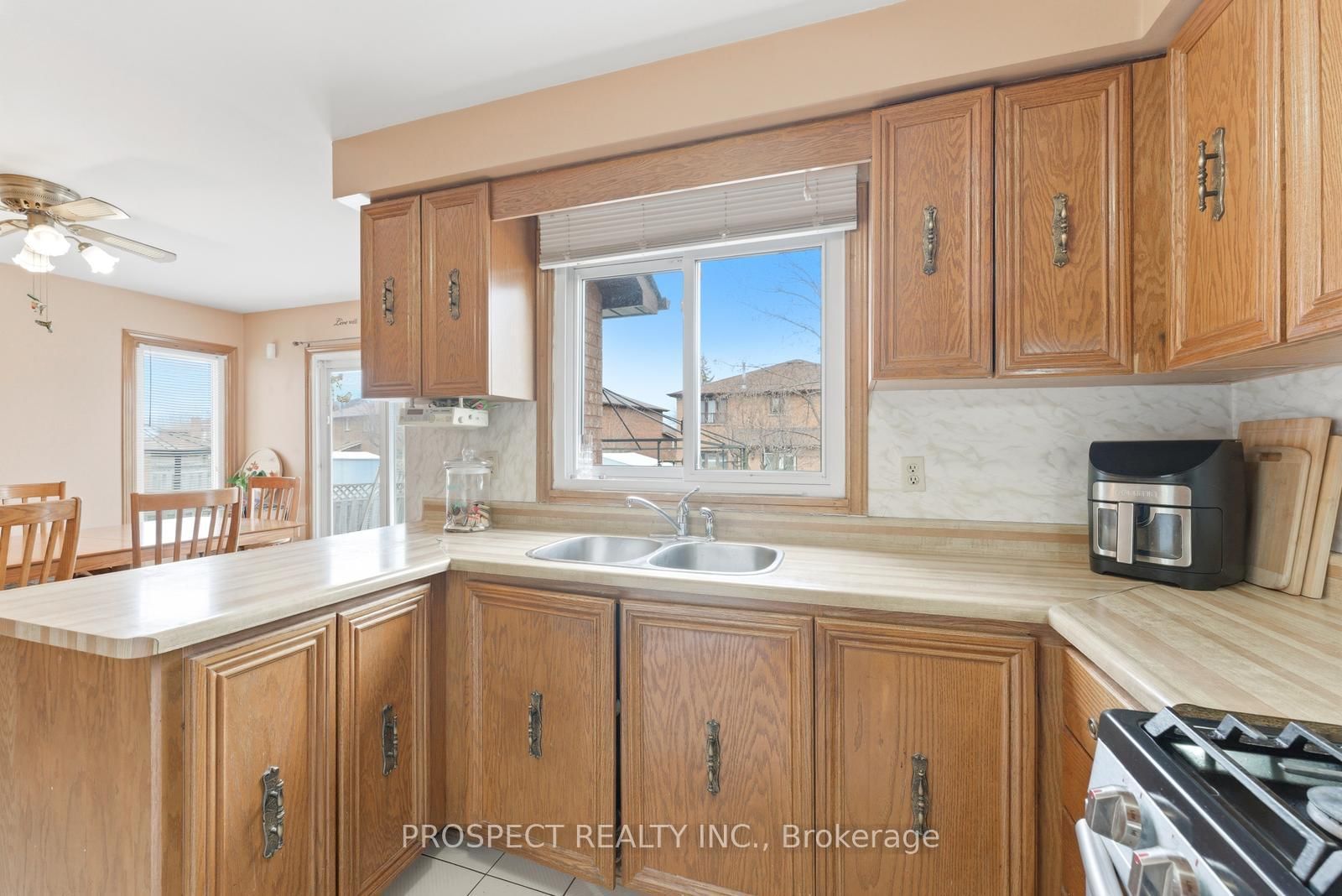 Detached House for sale at 8435 Martin Grove Road, Vaughan, Ontario, L4L 6G4 - West Woodbridge - MLS: N13009144