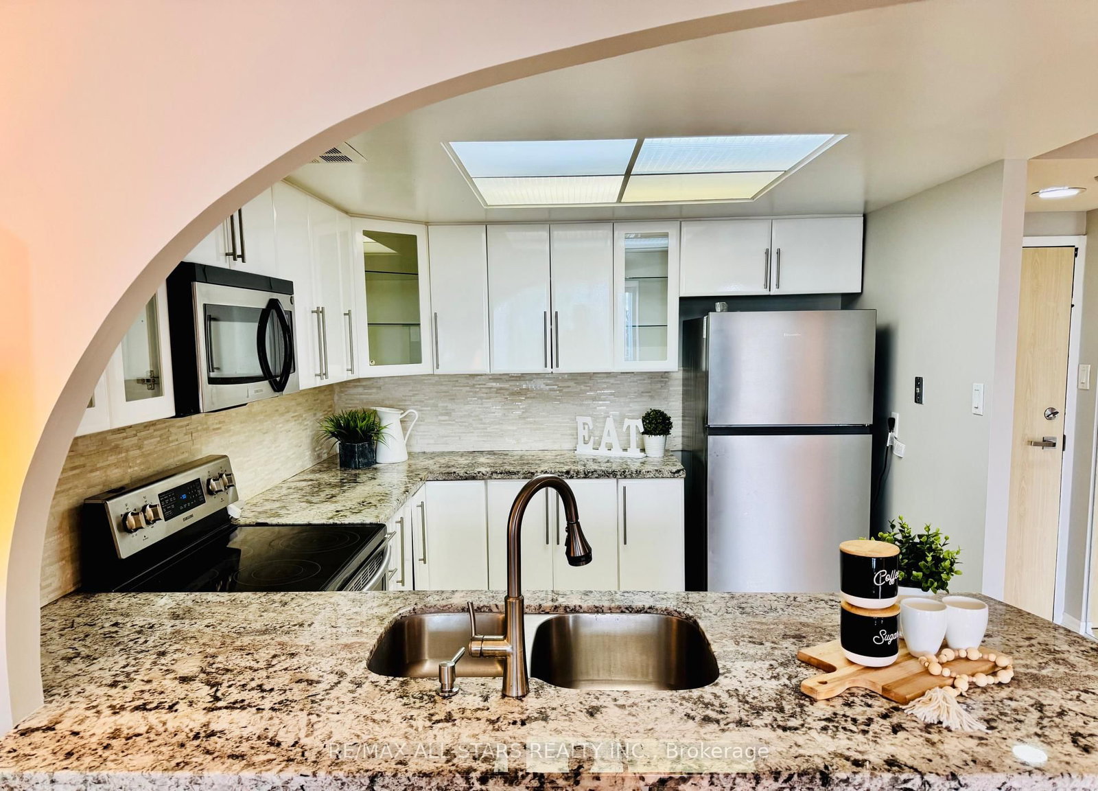 7601 Bathurst Street • #402 • Vaughan, ON photo 10