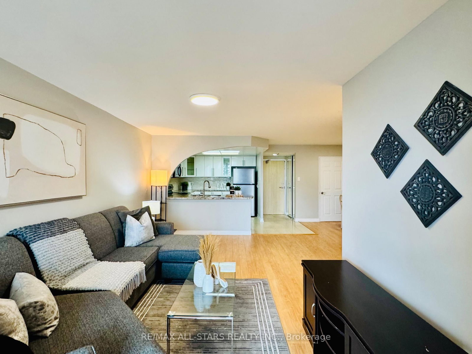 7601 Bathurst Street • #402 • Vaughan, ON photo 18