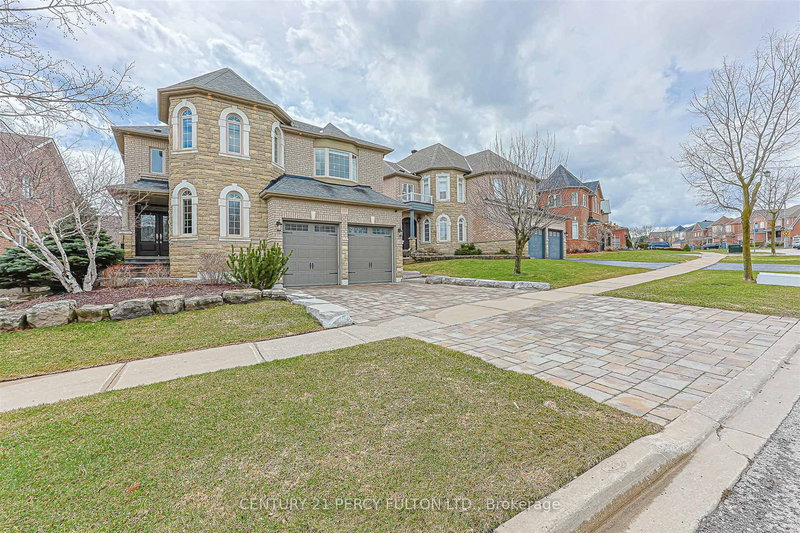 159 Jefferson Forest Dr, Richmond Hill, L4E 4K6 | Image 3
