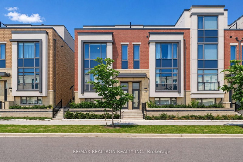 home for lease on 74 William Saville Street E