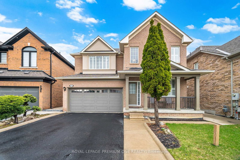 21 Ocean Ave, Vaughan, L6A 2X7 | Image 2
