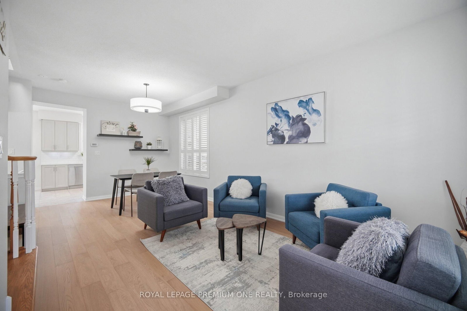 Detached House for sale at 21 Ocean Avenue, Vaughan, Ontario, L6A 2X7 - Vellore Village - MLS: N13009658