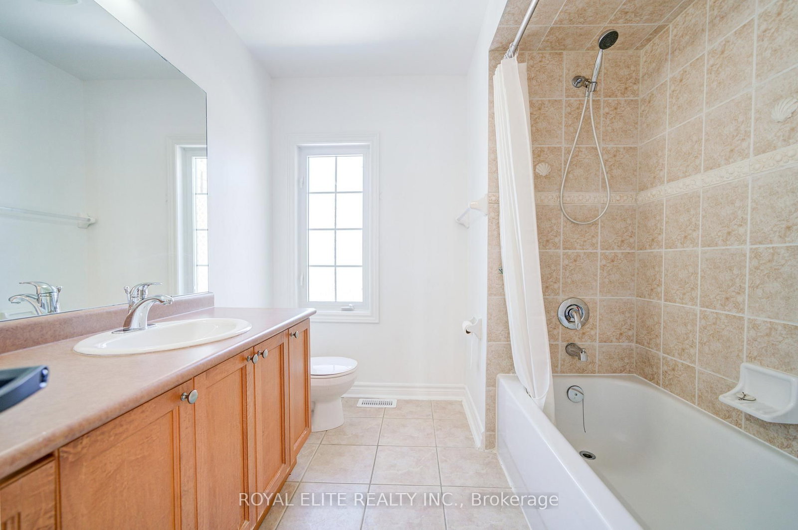 Townhouse for sale at 358 William Berczy Boulevard, Markham, Ontario, L6C 0C2 - Berczy - MLS: N13009772