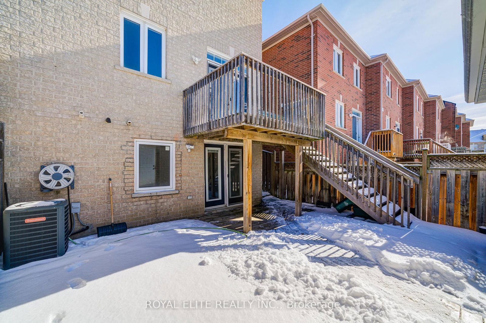 Townhouse for sale at 358 William Berczy Boulevard, Markham, Ontario, L6C 0C2 - Berczy - MLS: N13009772