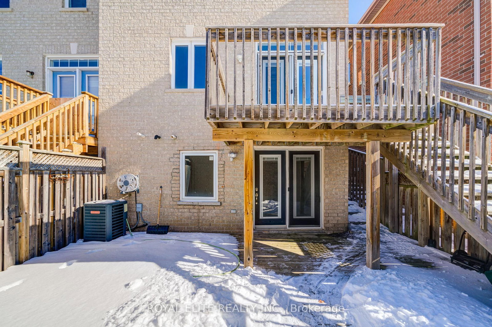 Townhouse for sale at 358 William Berczy Boulevard, Markham, Ontario, L6C 0C2 - Berczy - MLS: N13009772